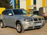 BMW  X3 3.0 xDrive Edition Exclusive Autom-Leder-AHK - BMW X3: Edition Exclusive