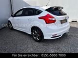 Ford Focus ST 2.o 250PS RECARO-Sitze SHZ Bi-Xenon - Ford Focus Gebrauchtwagen in Hannover