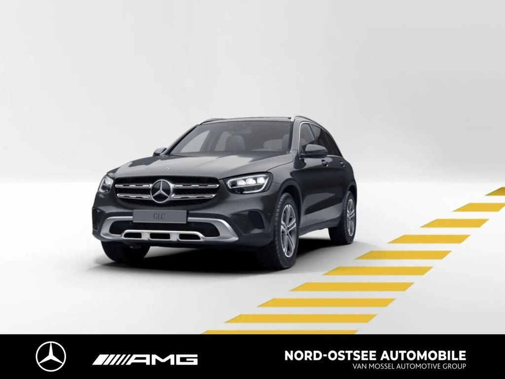Image of Mercedes-Benz GLC 300