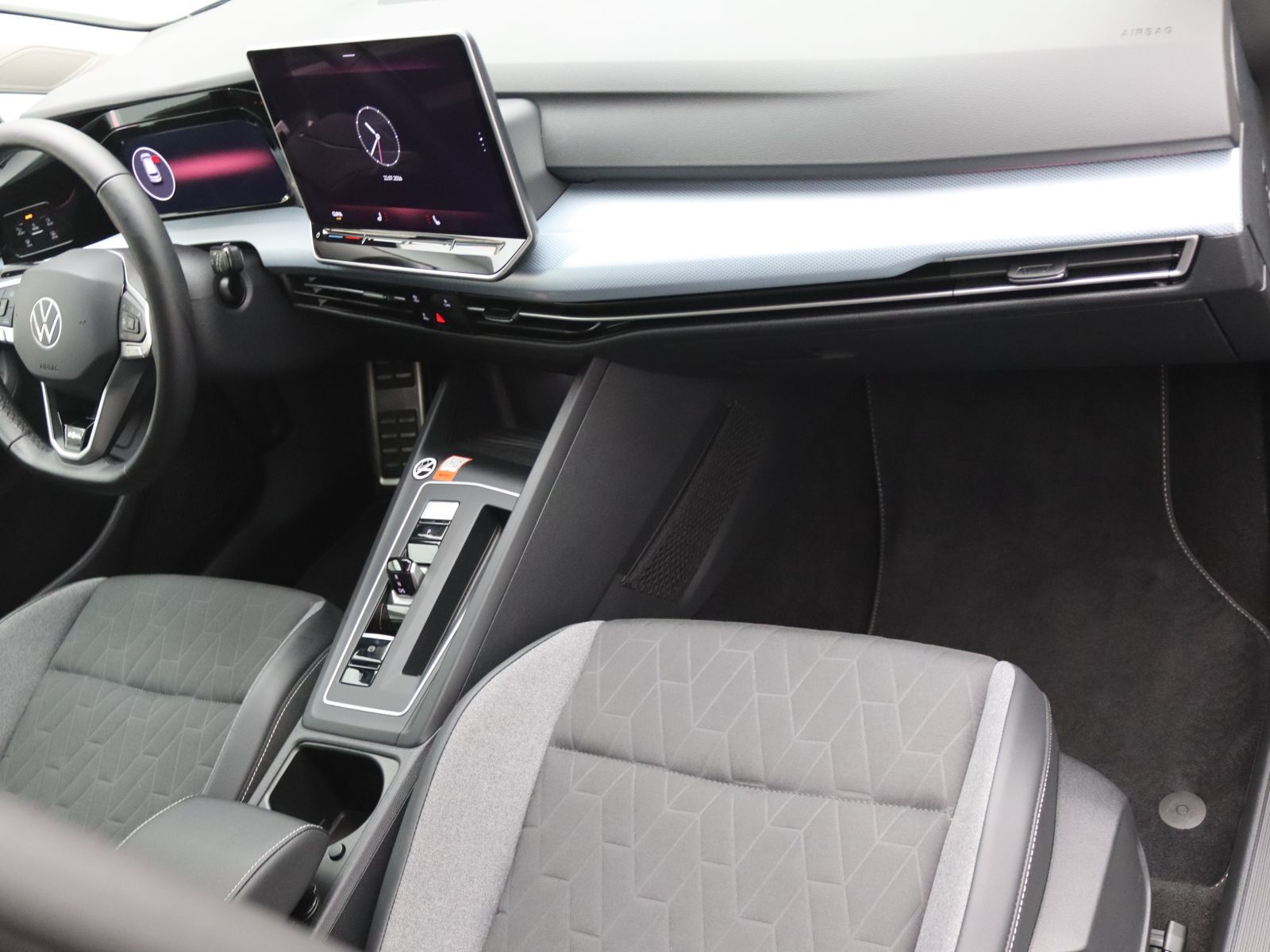 Volkswagen Golf - Bild 11