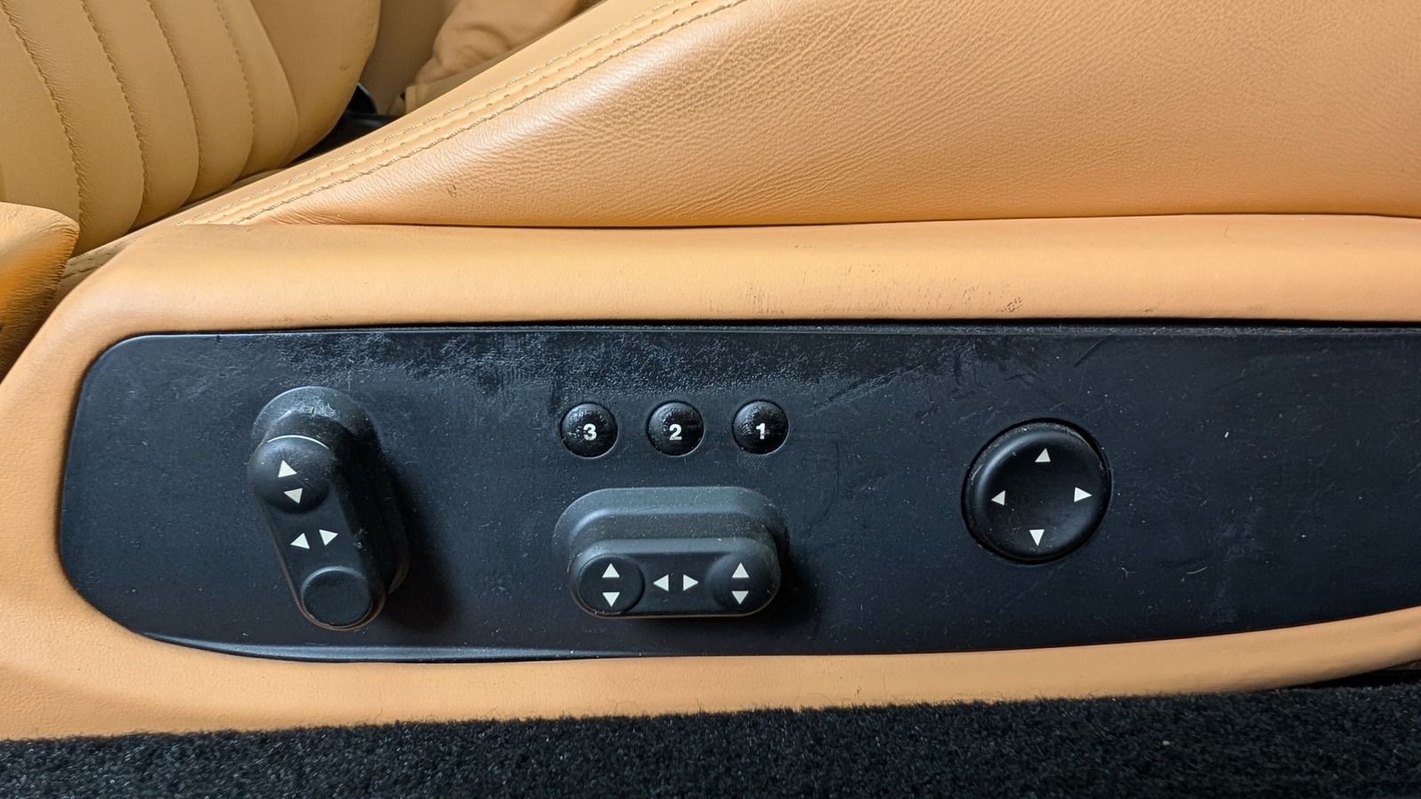 Fahrzeugabbildung Ferrari 612 1. Hand * Service neu * Zahnriemen neu Scagl