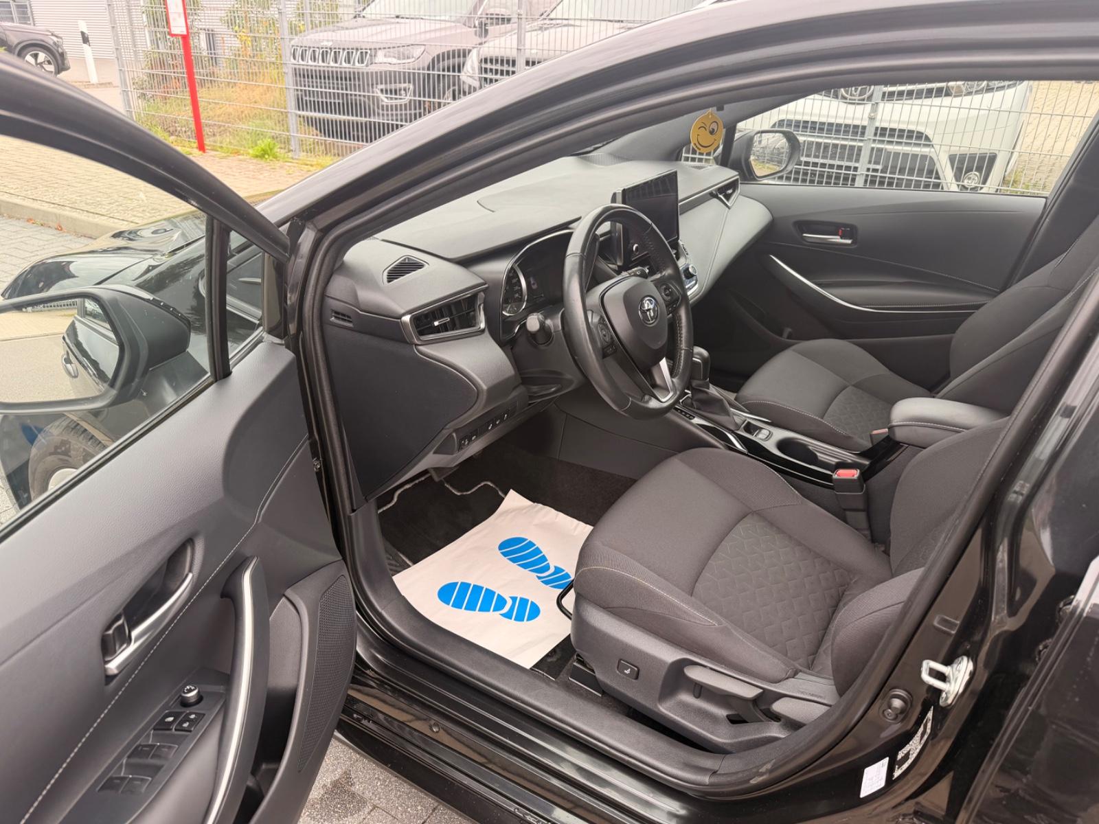 Toyota Corolla Hybrid Active *NAVI*KAMERA*ABSTANDSTEMP*