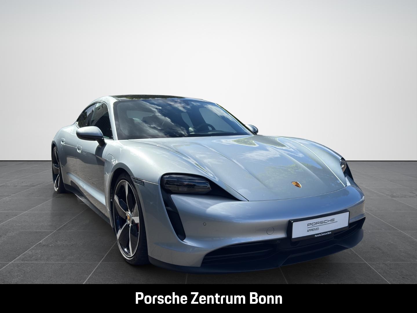 Porsche Taycan 4S InnoDrive BOSE Sitzbelüftung 21-Zoll