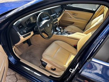 BMW 523 - 8