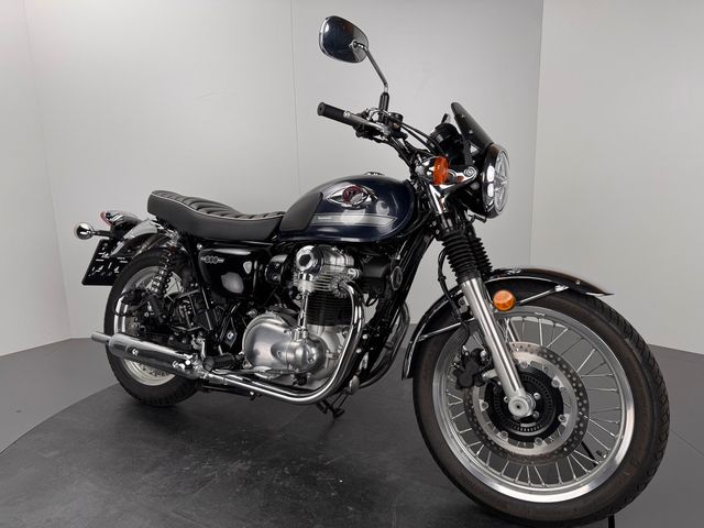 Kawasaki W800 *NEUWERTIG *1.HAND