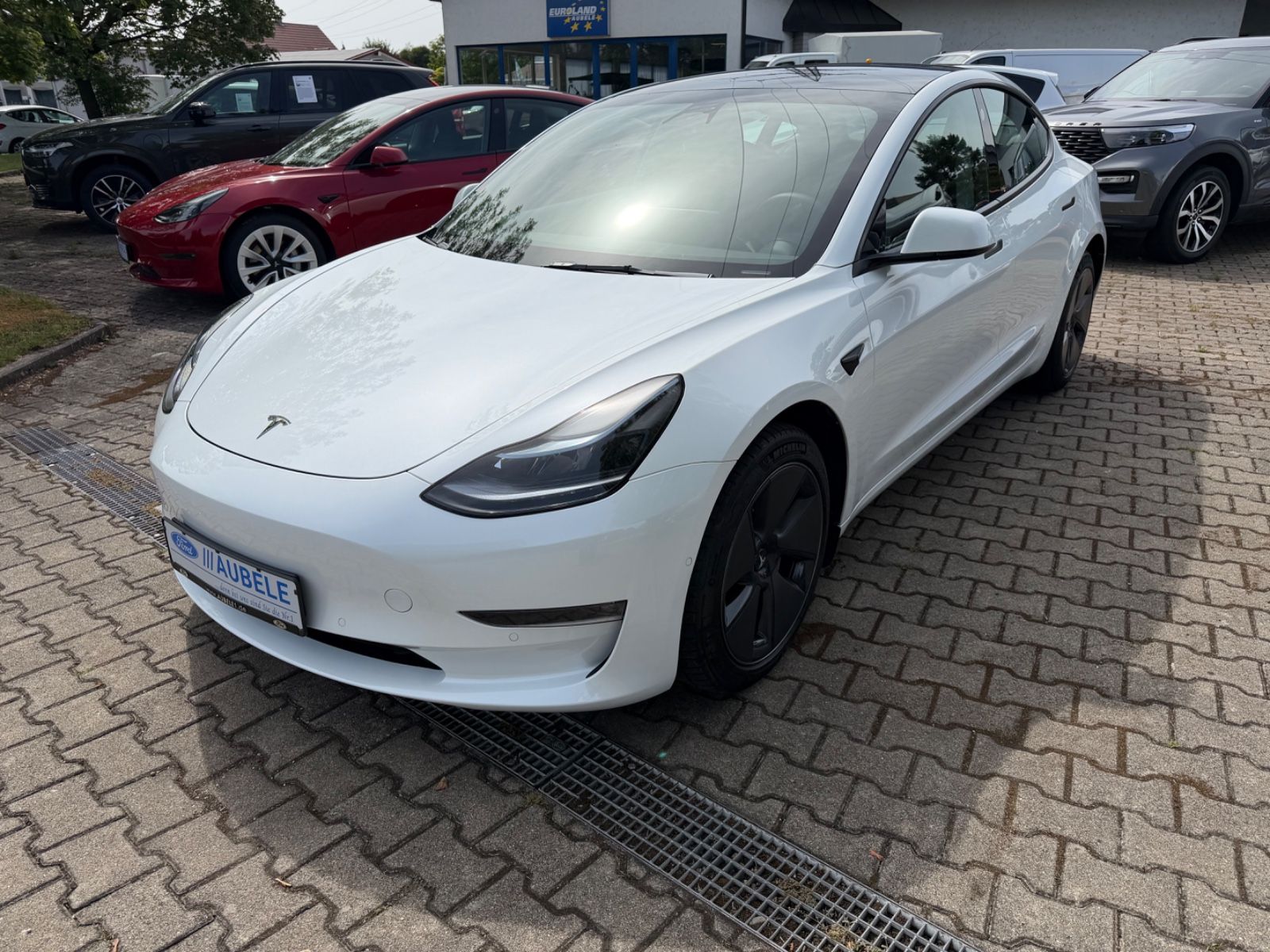 Tesla Model 3 Long Range Dual AWD