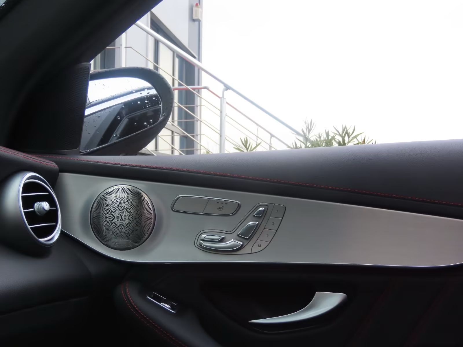 Mercedes-Benz GLC 43 AMG Leder Memory Burmester Panorama foto 25