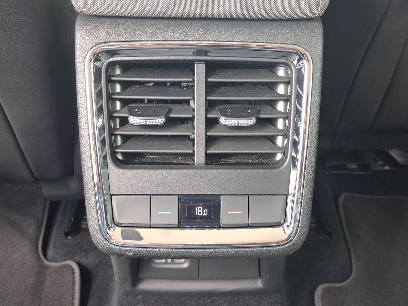 Skoda Enyaq - Bild 20