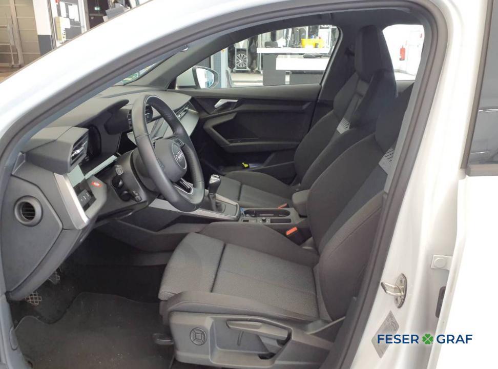 Audi A3 Sportback advanced 30 TFSI ACC LED Navi, миниатюра 3