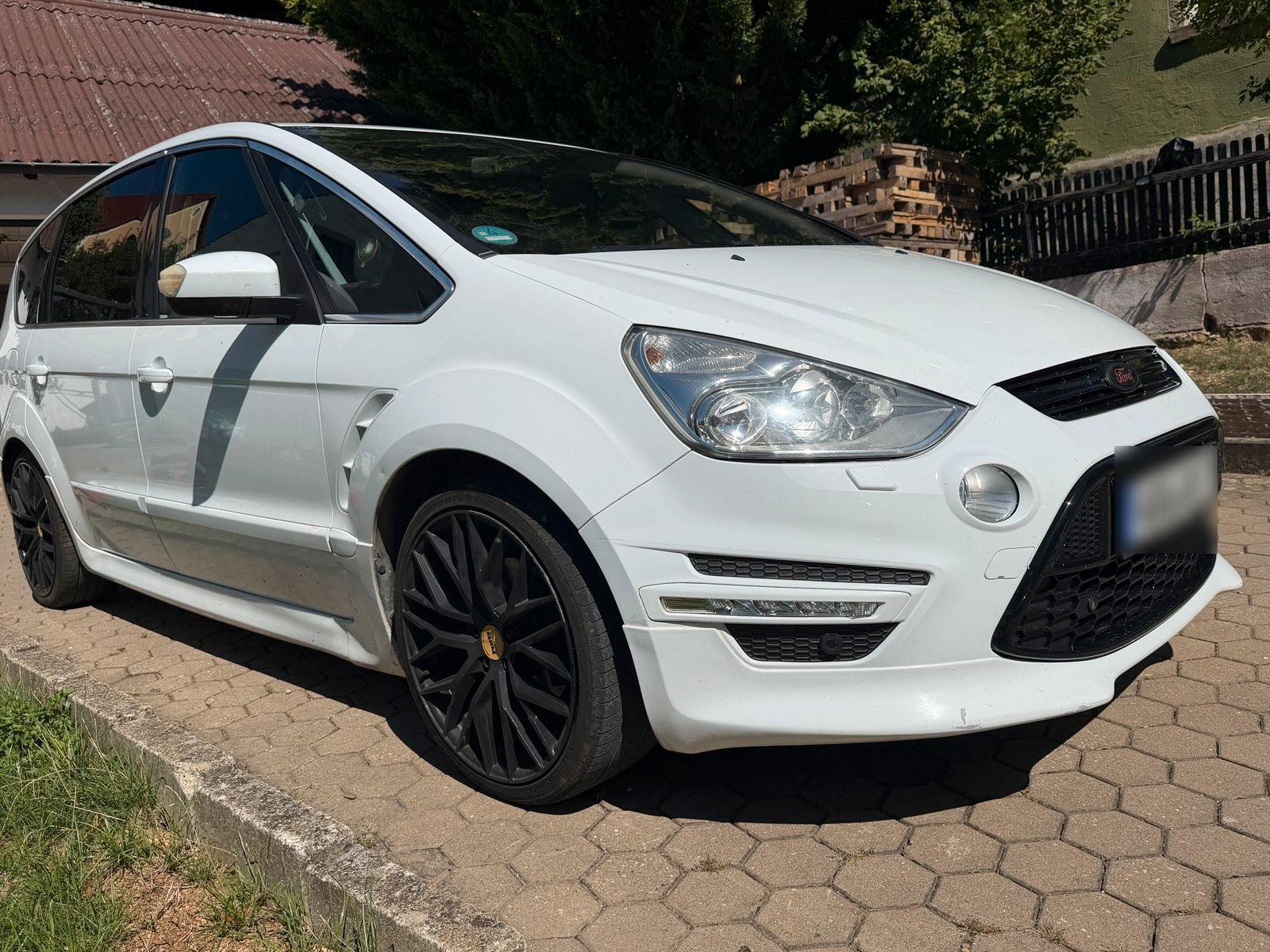 Ford S-Max
