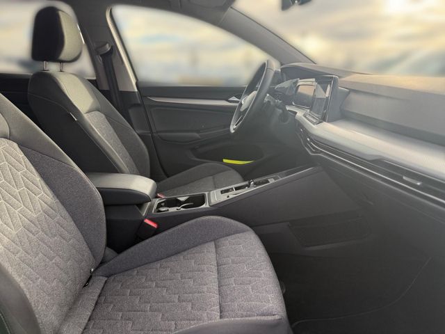 Golf 8 VIII Move 1.0 eTSI ACC RearView Navi