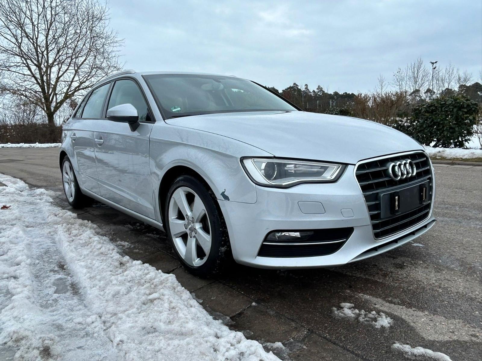 Audi A3 Sportback S line / Xenon-Scheinwerfer