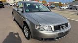 Audi A4*2.0 *Klimaautomatik*ZV - Audi A4 aus 2002: 2.0