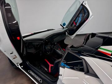 Lamborghini Aventador LP 750-4 Superveloce Roadster 1of500