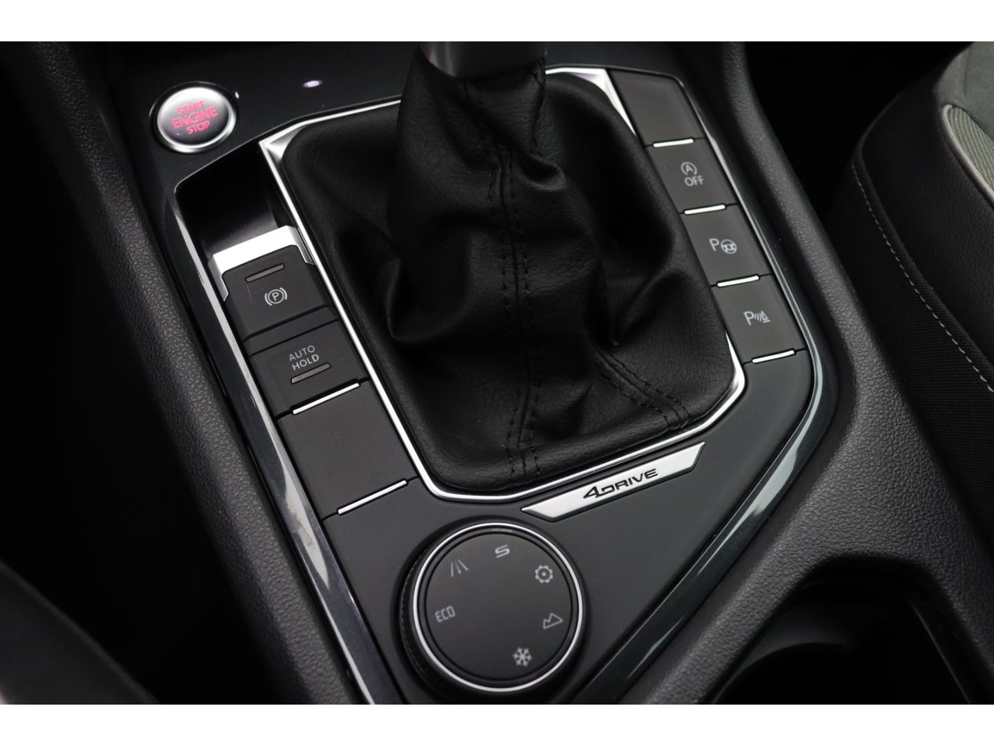 Fahrzeugabbildung SEAT Tarraco 2.0 AHK Schwenkbar ACC Navi SHZ