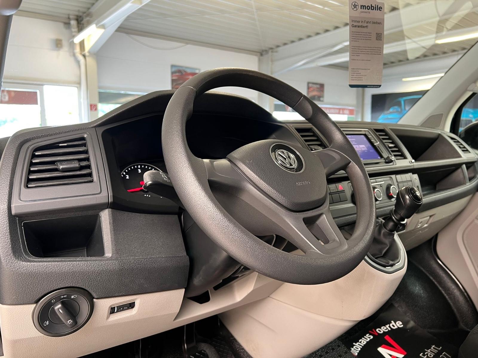 Volkswagen T6 Transporter 2,0 TDI 6xSitzer/Navi/Klima/AHK