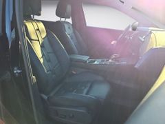 Fahrzeugabbildung DS Automobiles DS 7 Crossback 1.6 E-Tense 300 4x4 Rivoli