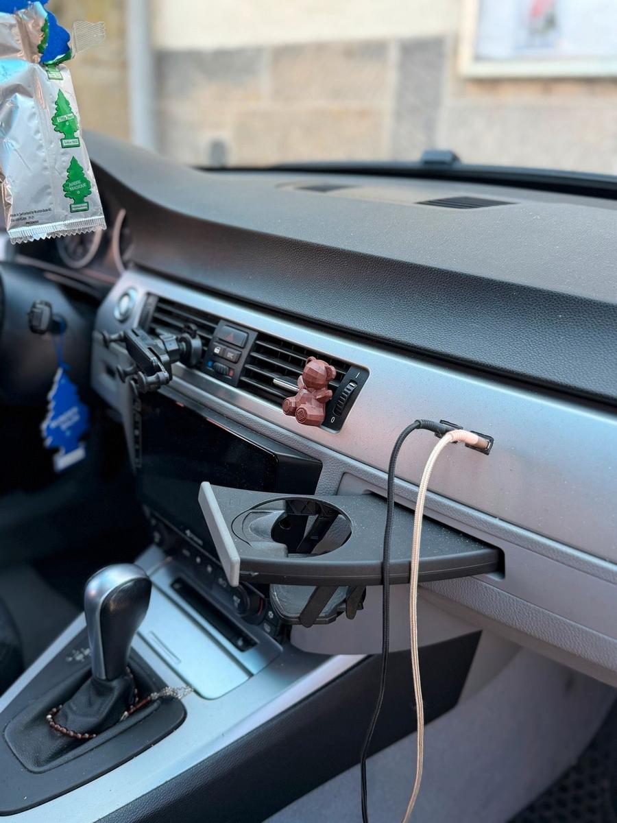 BMW 320 2006 — photo 10