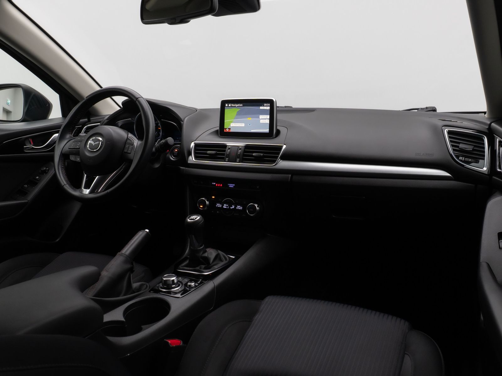 Fahrzeugabbildung Mazda 3 Lim. Sports-Line Kamera Sitzhzg DAB HUD BOSE