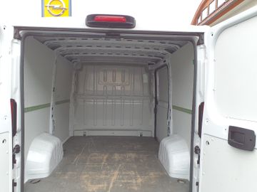 Bild 12 Opel MOVANO KASTEN L1H1 3,5t SELECTION NAVI TEMPOMAT