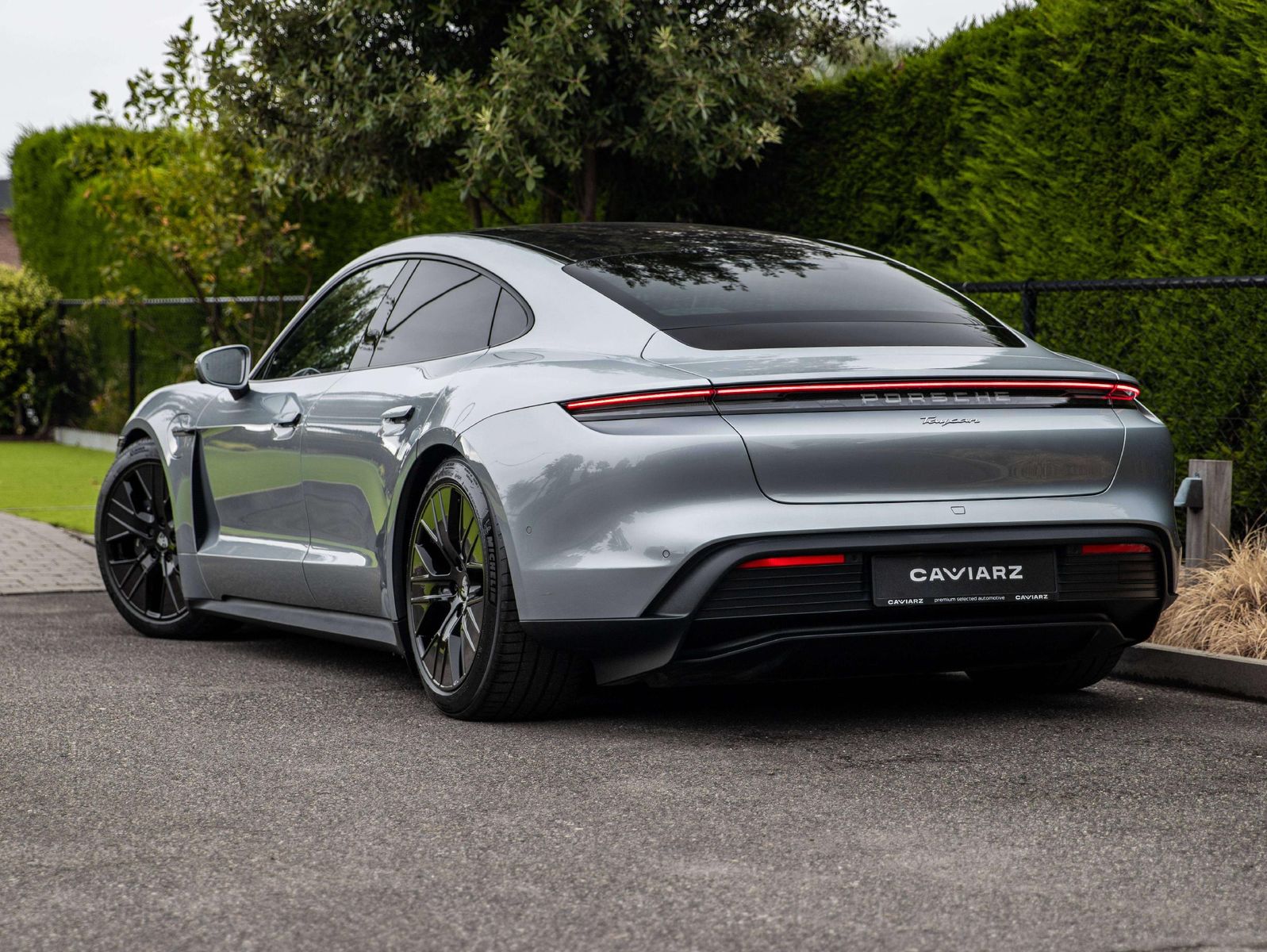 Porsche Taycan FACELIFT BATT+/PANO/AIR/HDMATRIX/360/ACC/ imagem 2