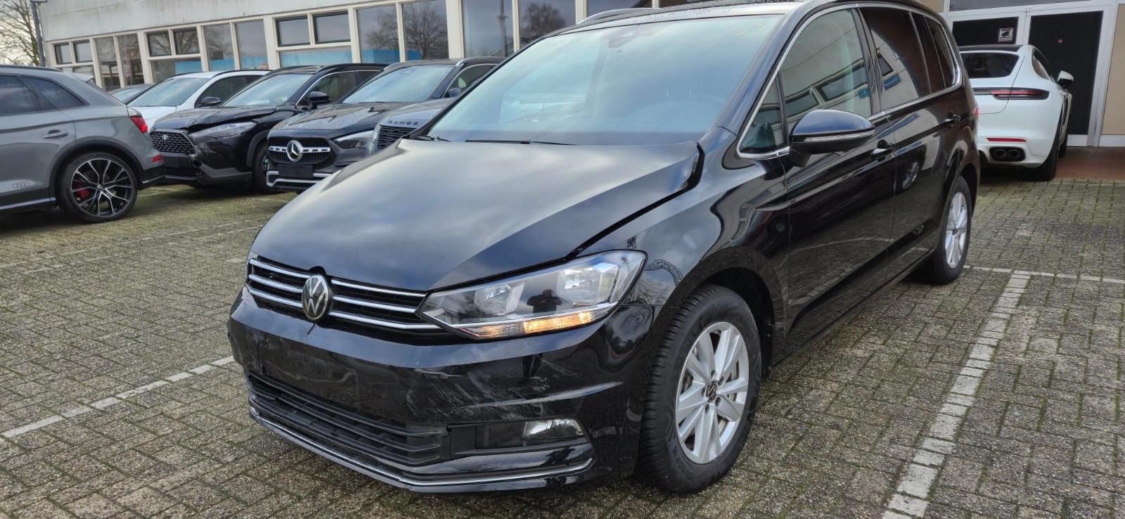 Volkswagen Touran Highline*Autm.*LED*Ambiente*Kamera