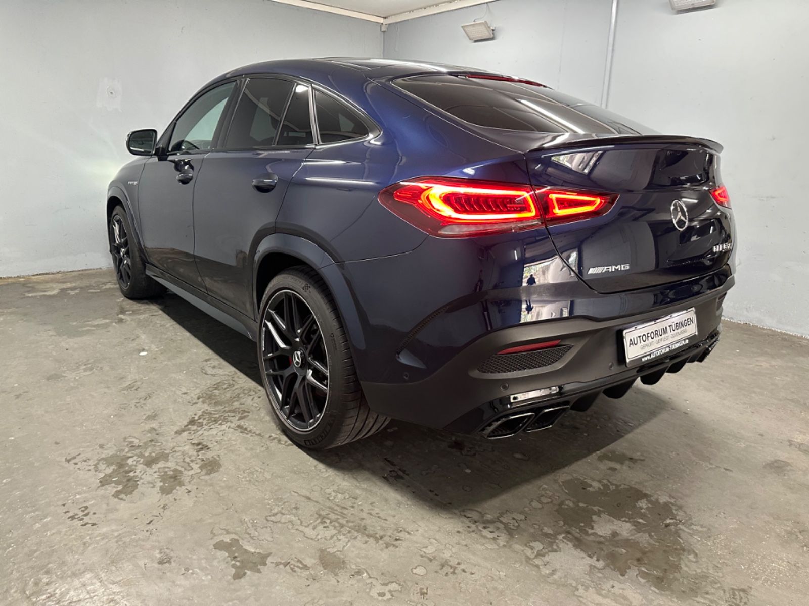 Fahrzeugabbildung Mercedes-Benz GLE 63 S 4MATIC+ *PANORAMA*NIGHT*VMAX*MULITBEAM*