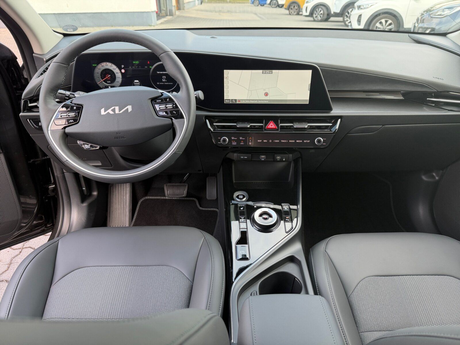 Fahrzeugabbildung Kia NIRO 1.6 HEV 129 DCT VISION KOM STY Navi/Autom.