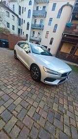 Volvo V60 D4 Geartronic Momentum Pro Momentum Pro - Volvo V60: Von Privat