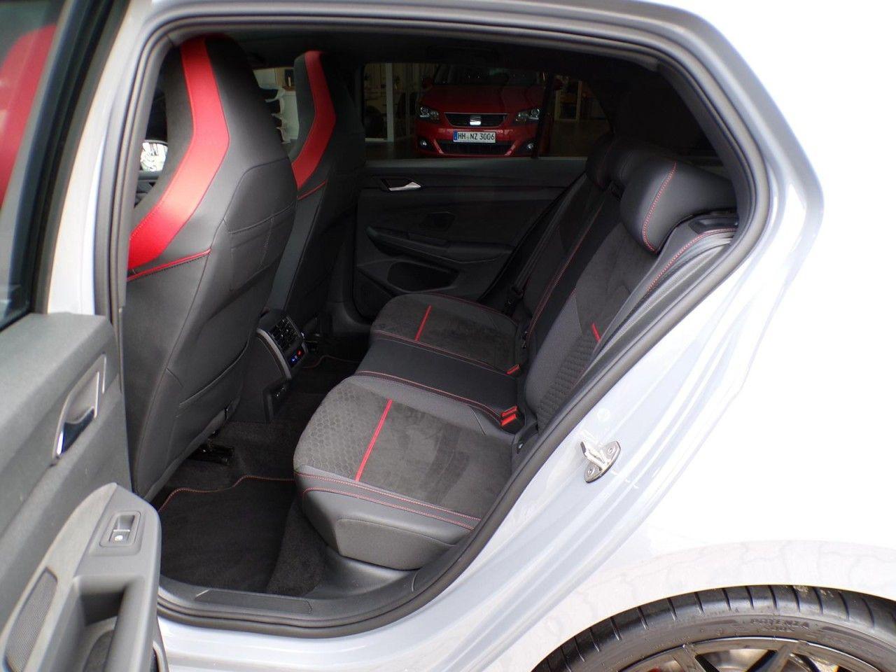 Volkswagen GOLF 2.0 TSI*DSG*GTI CLUBSPORT*ACC*LED*PANO*IQ.D