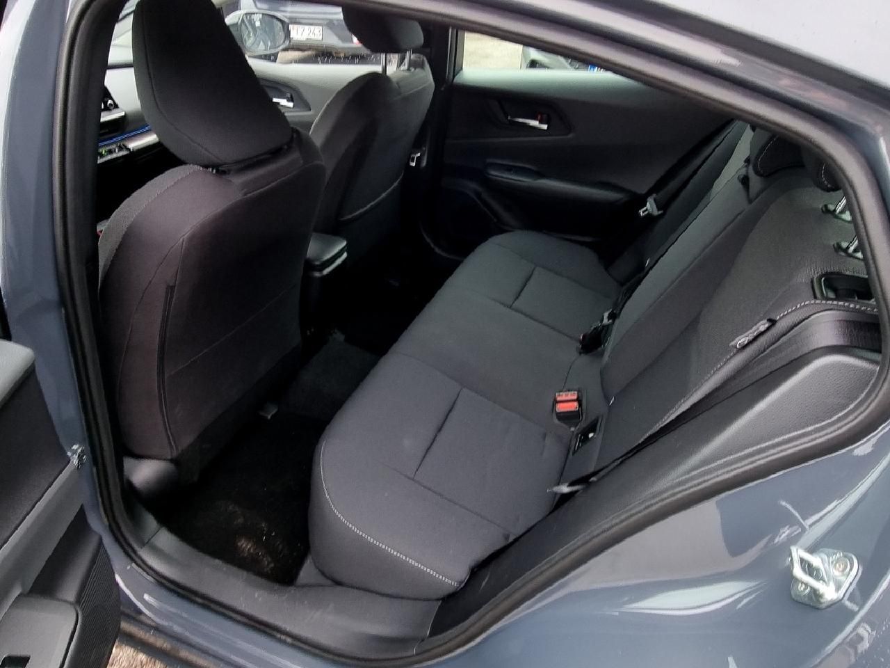 Fahrzeugabbildung Toyota Prius Plug-in Hybrid Executive