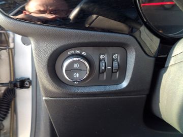 Bild 12 Opel Corsa F 1.2 Edition+ Alu PDC+Kam SHZ LHZ Navi