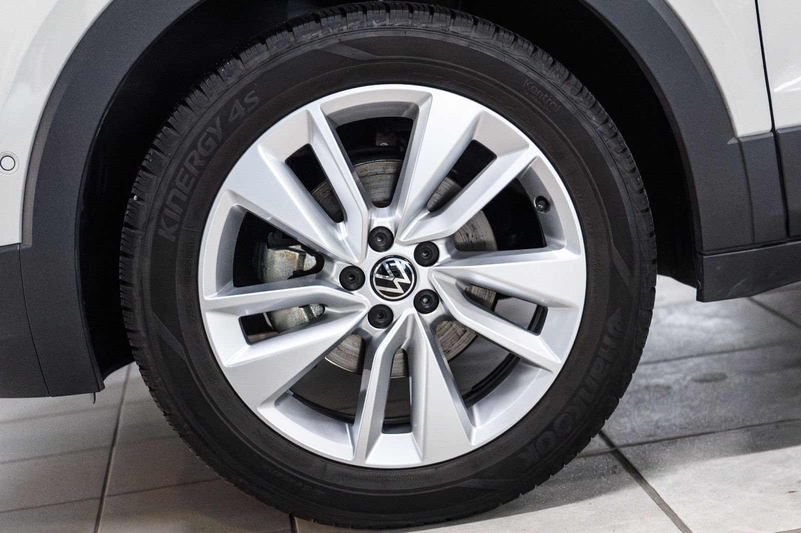 Fahrzeugabbildung Volkswagen T-Cross Goal 1.0 TSI DSG LED+AHK+NAVI+SHZ+ACC