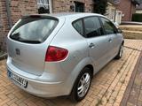 Seat Altea 1.6 Reference TÜV auf Wunsch neu! - silberne Seat Altea