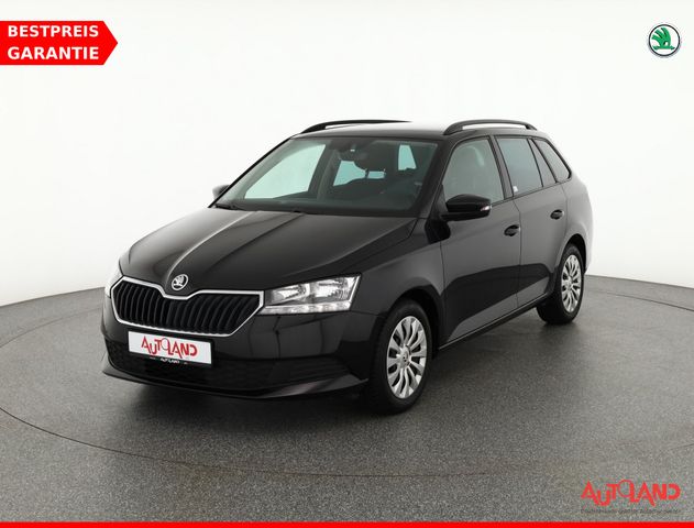 Skoda Fabia Kombi 1.0 TSI LED Navi Sitzheizung PDC