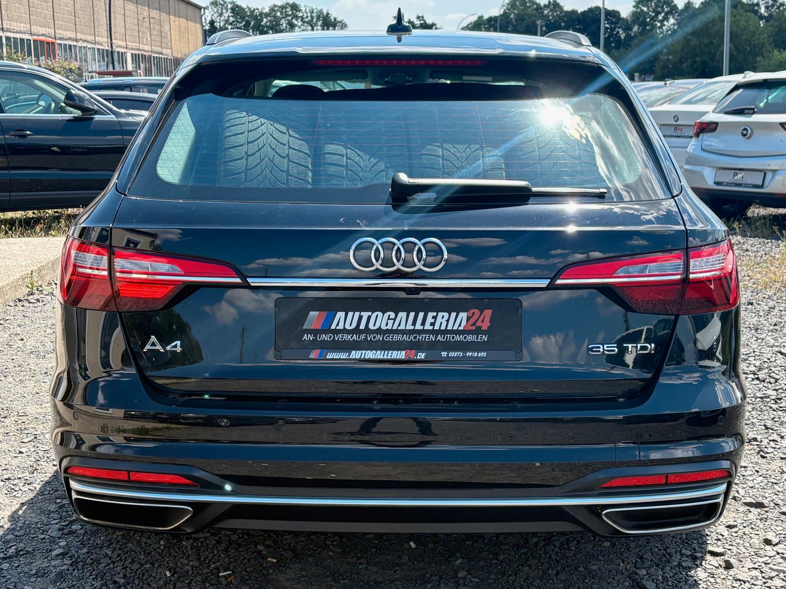 Fahrzeugabbildung Audi A4 Avant 35 TDI advanced Aut Navi LED AHK Kamera