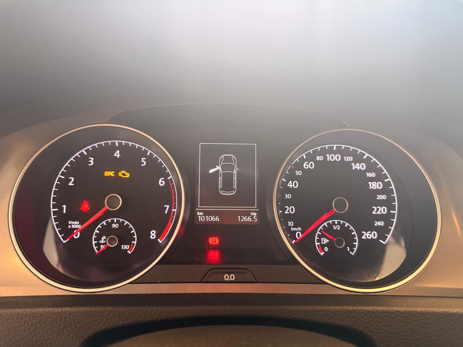 Fahrzeugabbildung Volkswagen Golf VII Lim. Lounge BMT / KLIMA / NAVI /