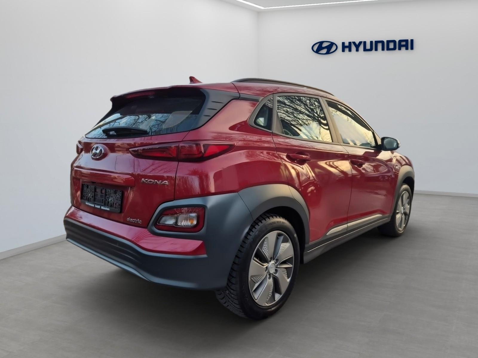 Hyundai KONA Elektro*KAMERA*KRELL*ACC*PDC*NAVI*