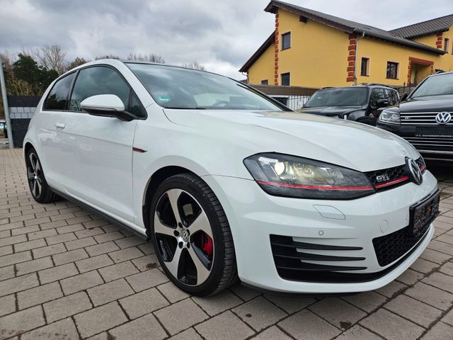 Volkswagen Golf VII Lim. GTI BMT