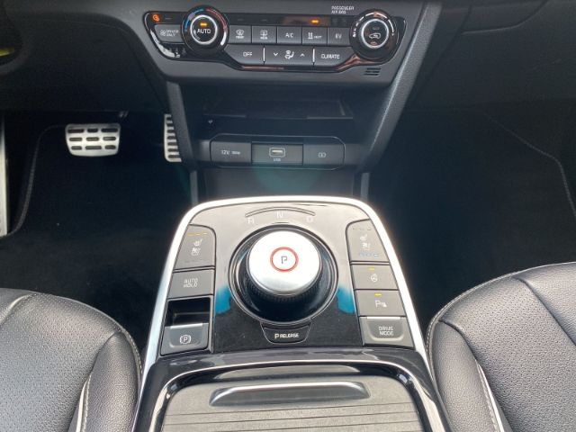 Fahrzeugabbildung Kia Niro EV SPIRIT 64 kWh *LEDER-PAKET*ON-BOARD-CHAR