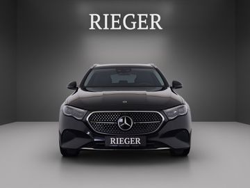 Mercedes E 300 - 2