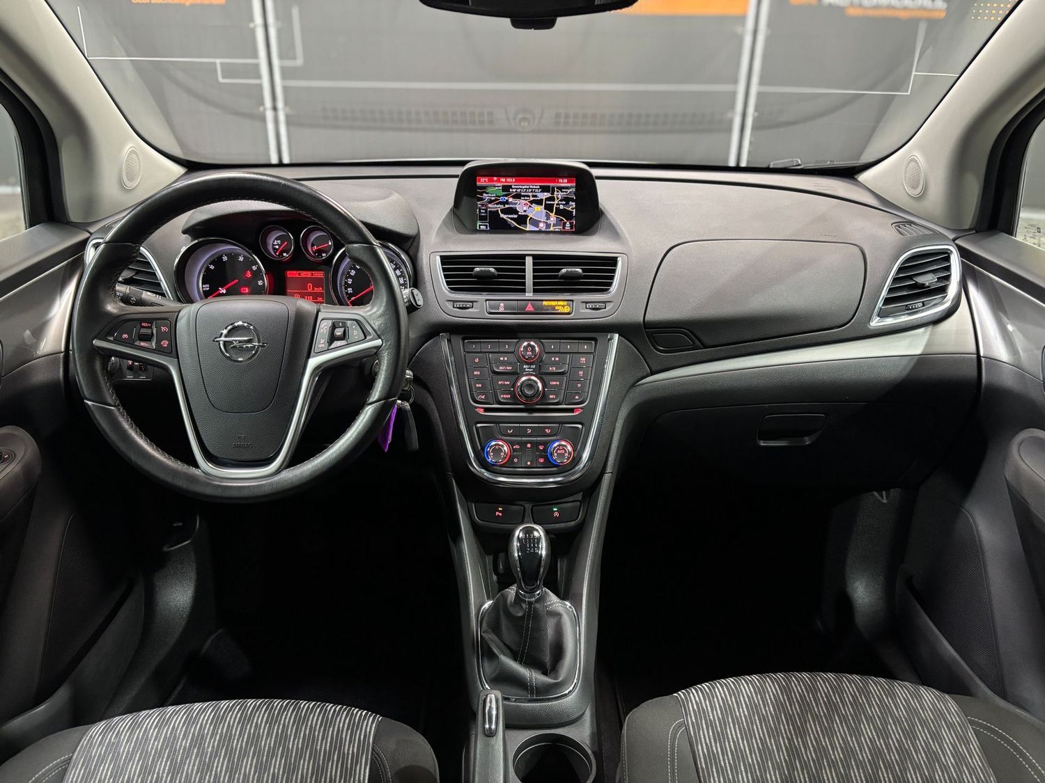 Fahrzeugabbildung Opel Mokka 1.6 CDTI Edition Kamera#Navi#Tempomat