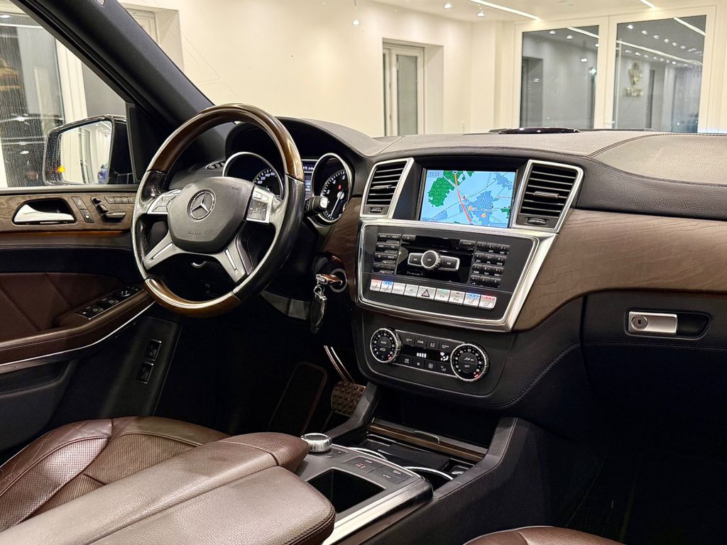 Mercedes-Benz GL 500 - Bild 8