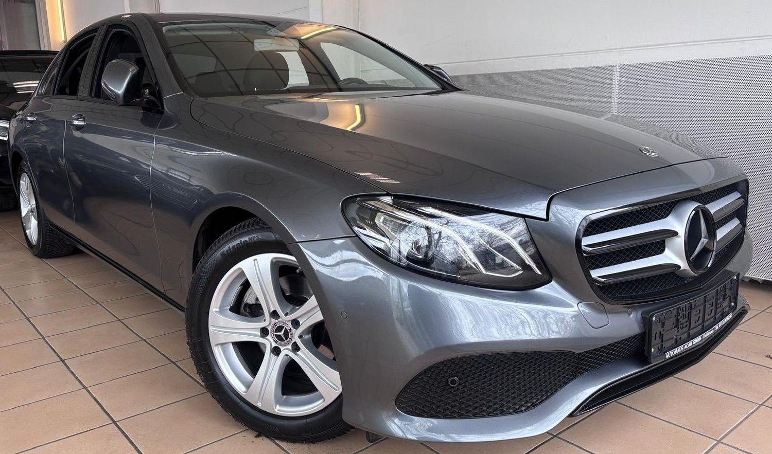 Mercedes-Benz E 220 d Avantgarde LED Kamera Tempomat Ambienet 