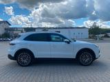 Porsche Scheckheft| Luftfederung | ACC |21 - Porsche Cayenne Gebrauchtwagen in Stuttgart