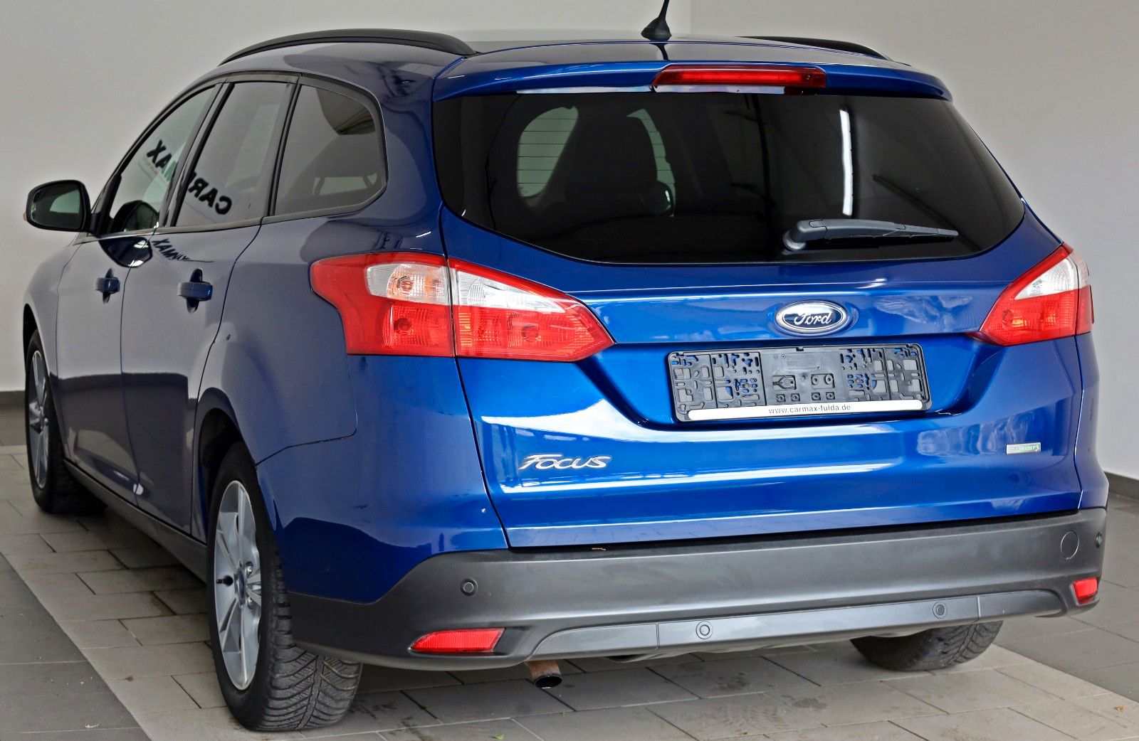 Fahrzeugabbildung Ford Focus Turnier Sync Edition Navi,SH,PDC,SR+WR