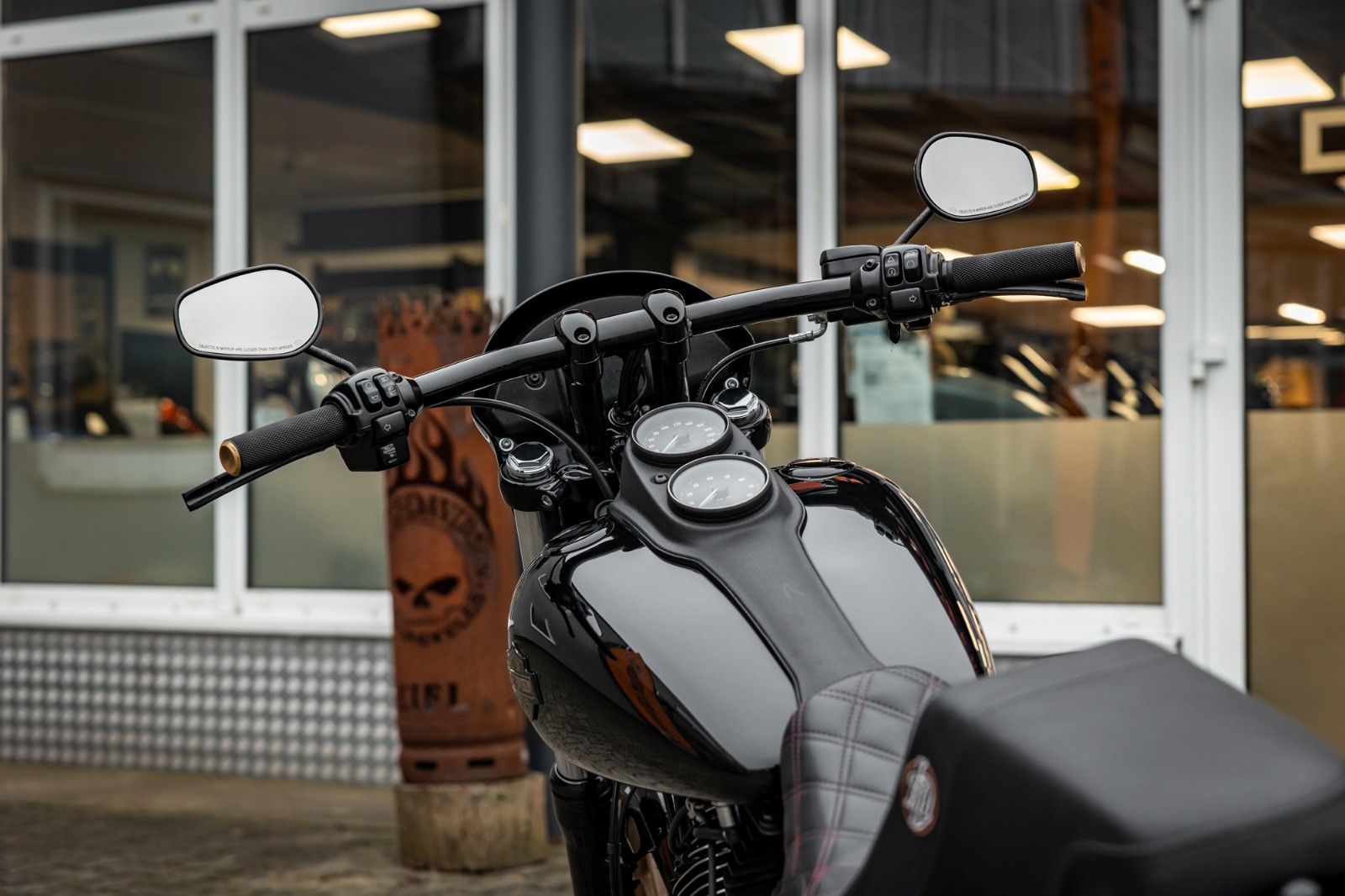 Fahrzeugabbildung Harley-Davidson FXDLS DYNA LOW RIDER S 110cui - CLUBSTYLE -