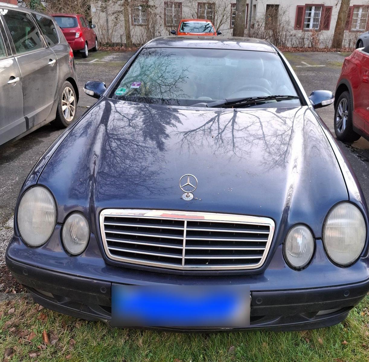 Mercedes-Benz CLK 320