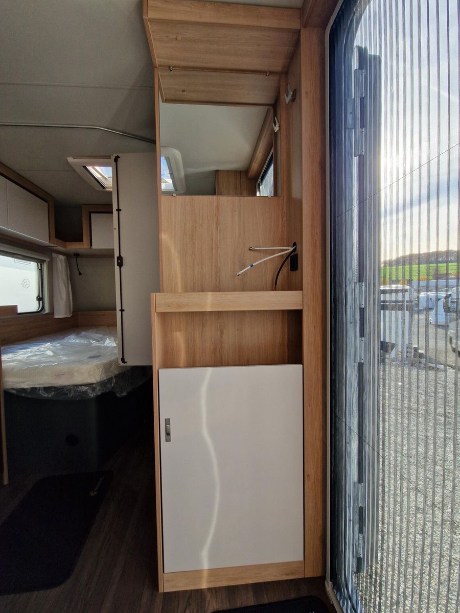 Fahrzeugabbildung Knaus Sport 450 FU