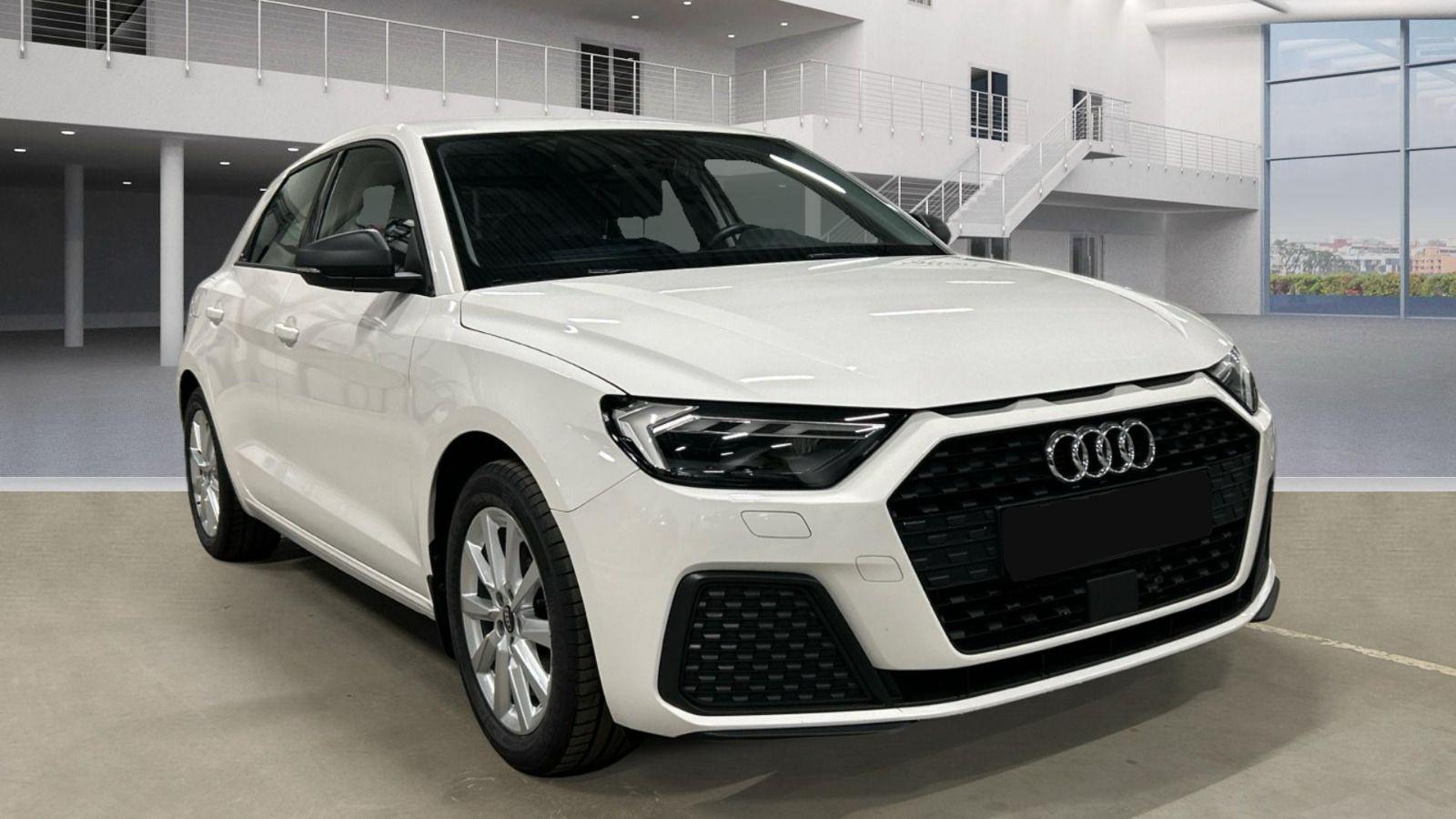 Audi A1 SPORTBACK 30TFSI CAPLAY PDC KLIMA DAB
